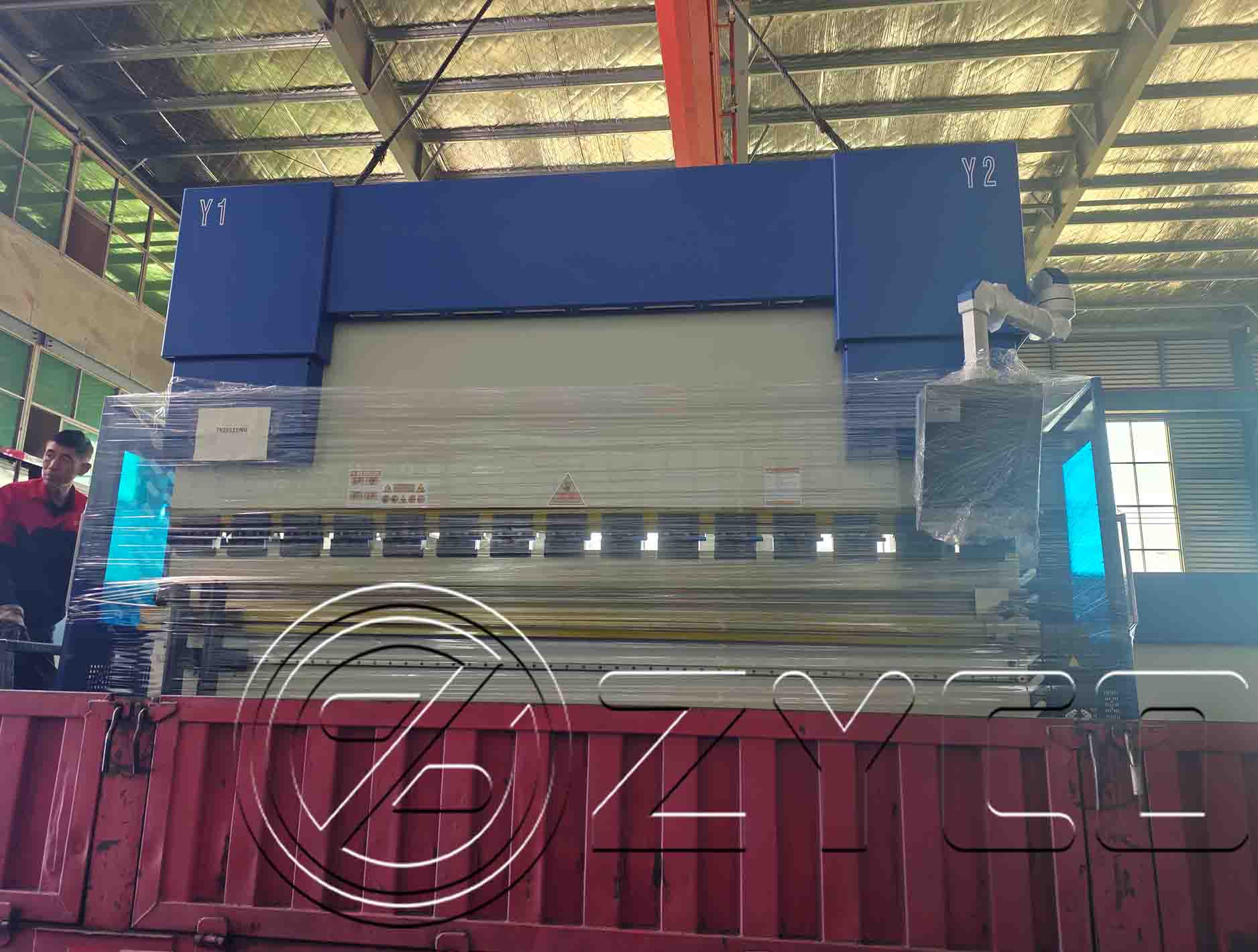 Automated press brake machines